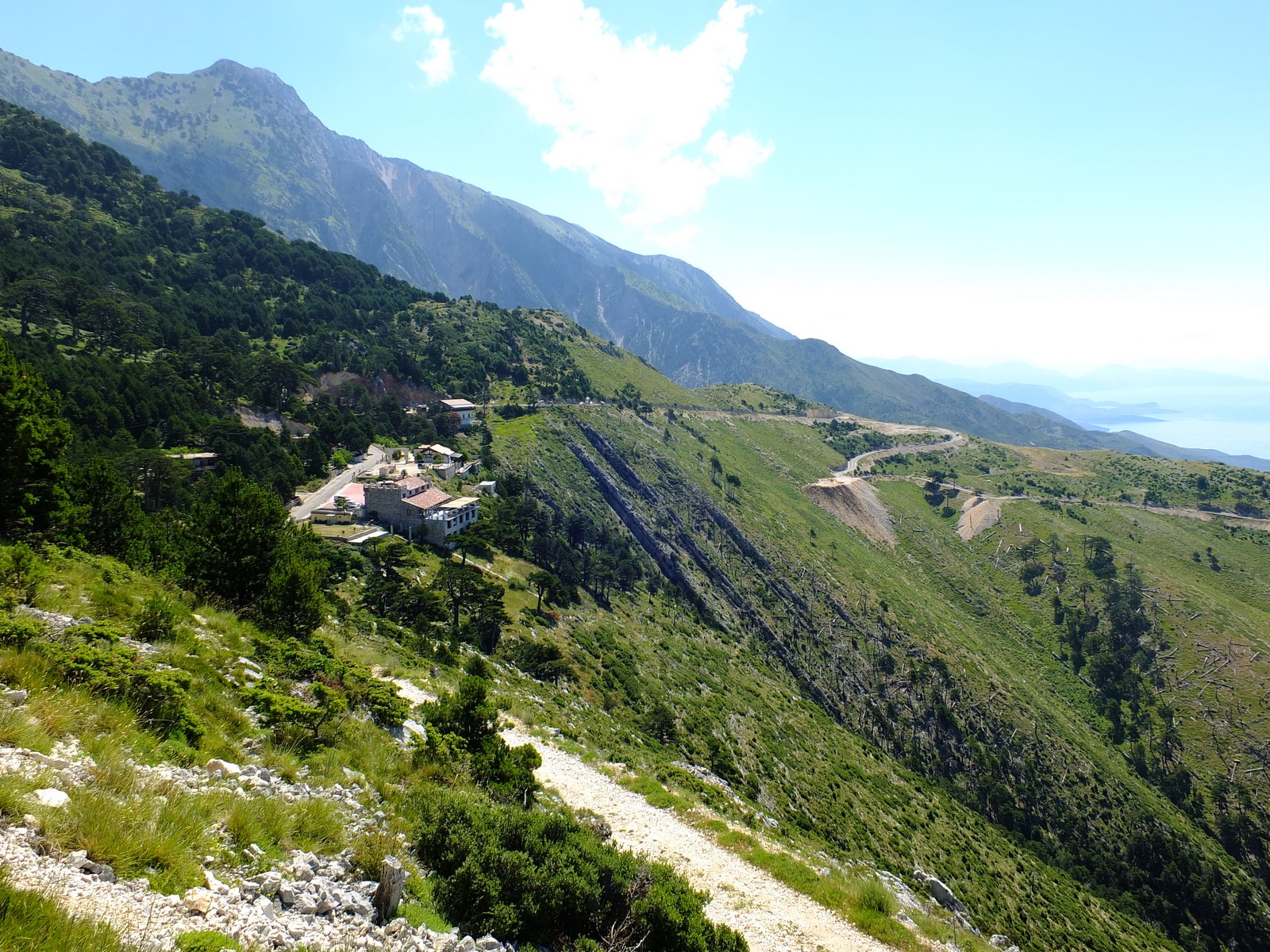 Blick vom Llogara-Pass auf die albanische Riviera - Lupe Reisen