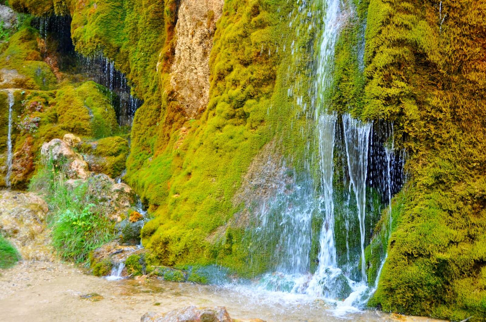 Naturerbe Dreimhlen-Wasserfall - Lupe Reisen