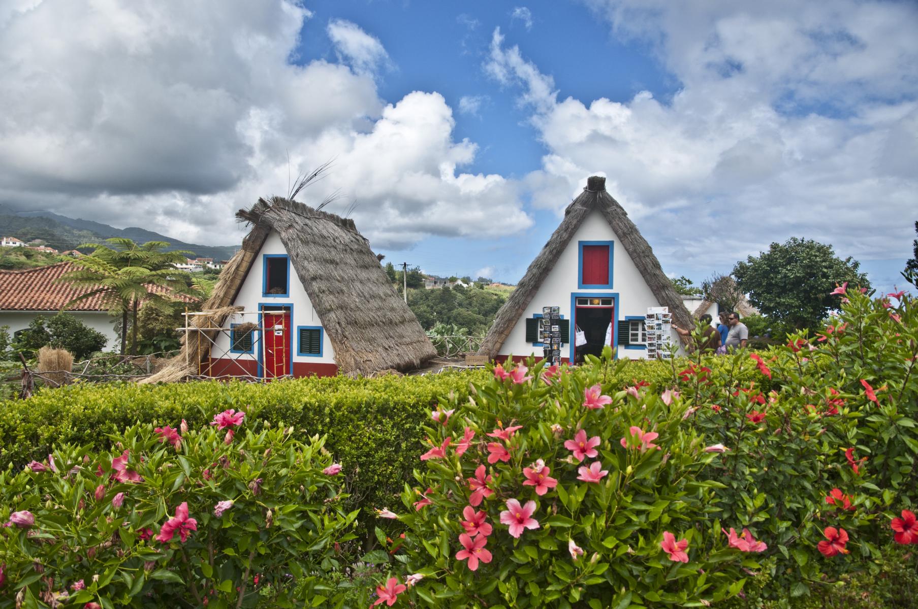 Traditionelle Huser auf Madeira - Lupe Reisen